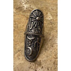 Vintage Silver Tone Western Shield Ring